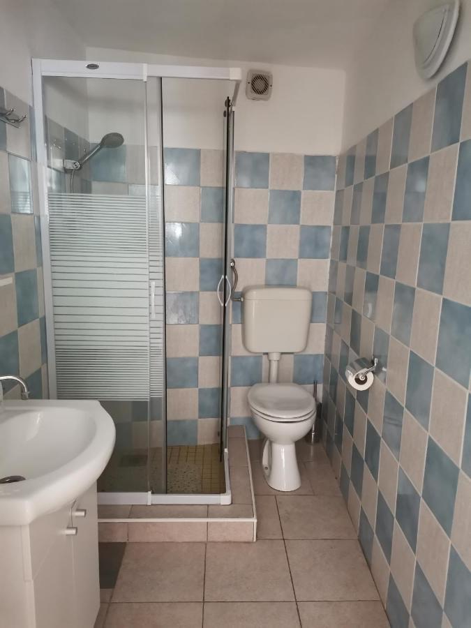 Apartment Titinica 穆泰尔岛 外观 照片